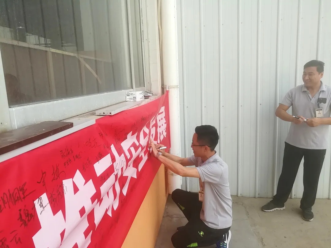 241184112d5cc62e0e3e4aadf3490e6_爱奇艺.jpg